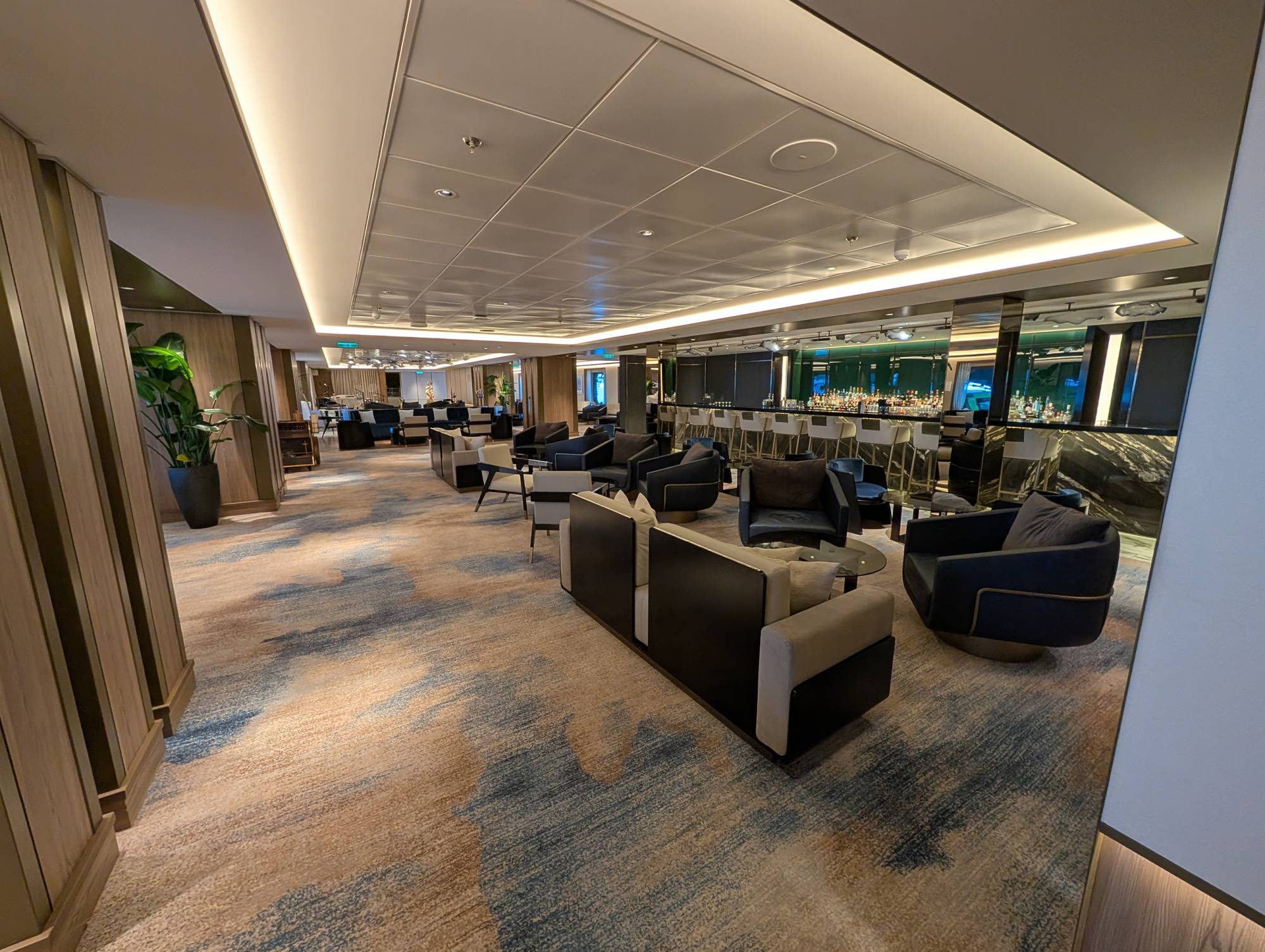 perfetto-interior-design-cruise-luxury-luminara(2)