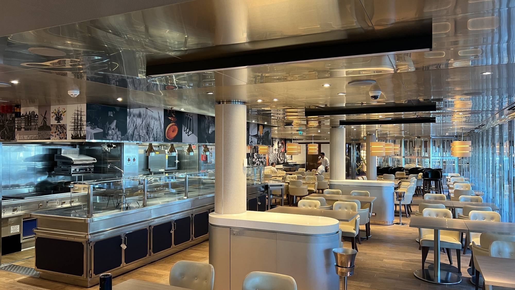 perfetto-interior-design-cruise-luxury-hal-koningsdam-club-orange-6