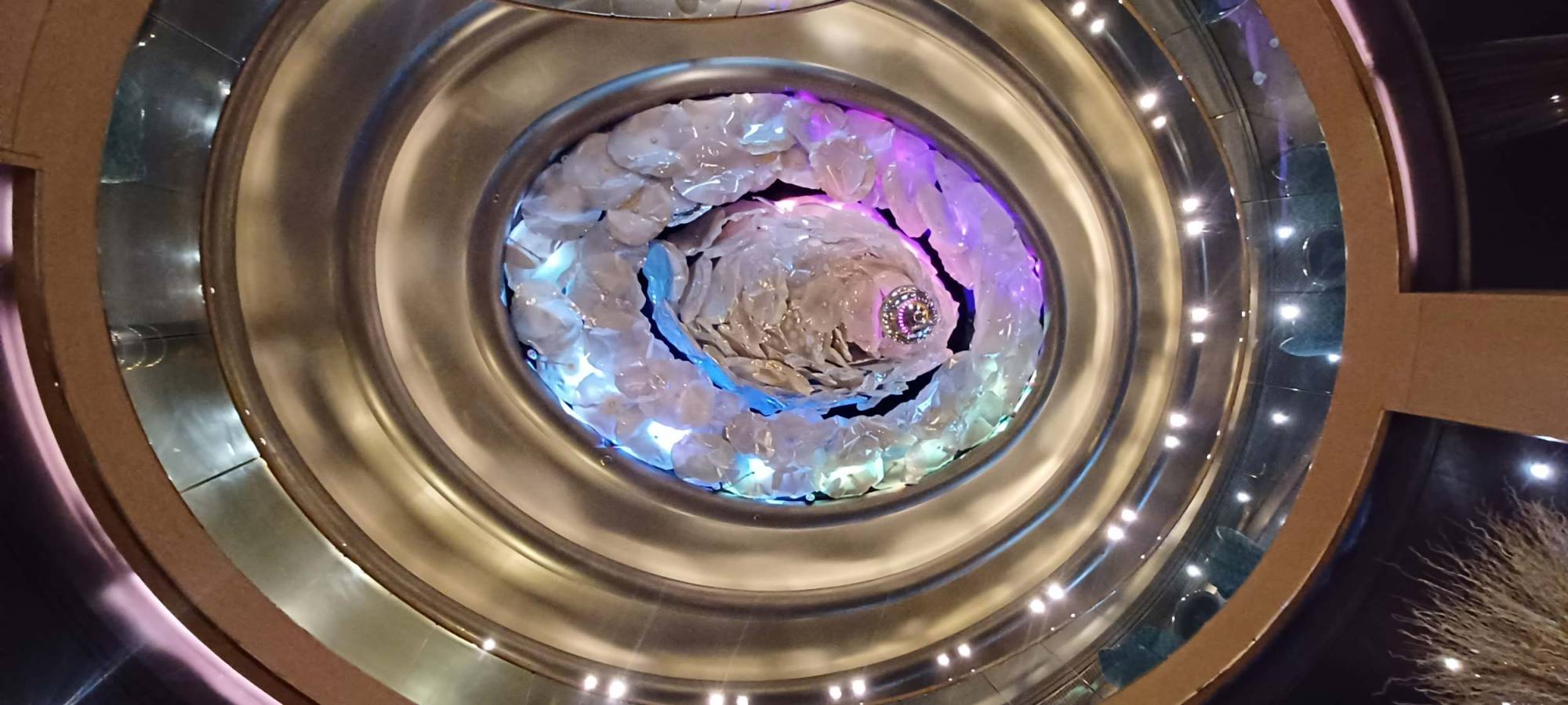 Perfetto-interiors-design-HOLLAND-AMERICA-LINE-Eurodam-furniture-contractor-9