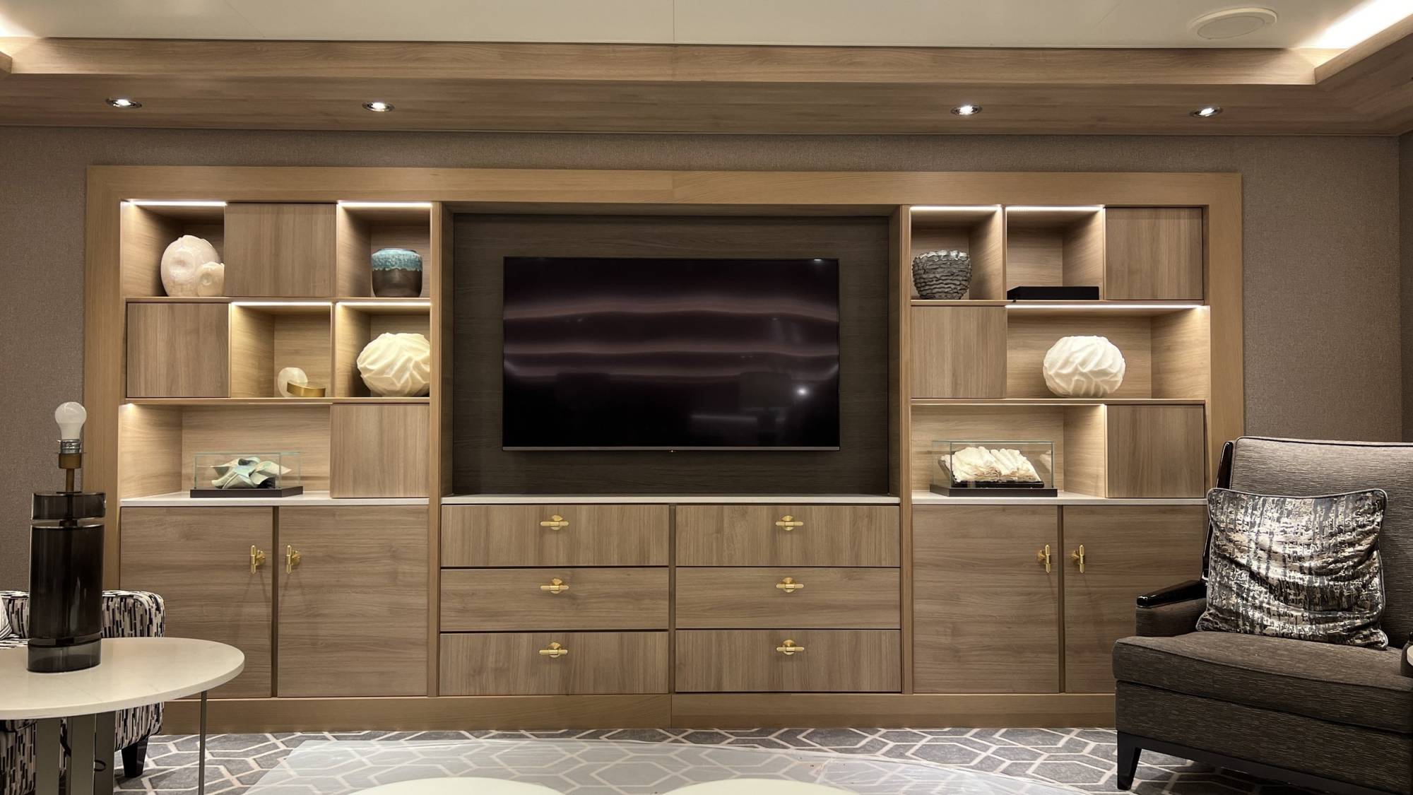 perfetto-interior-design-cruise-luxury-hal-rotterdam-neptune-lounge