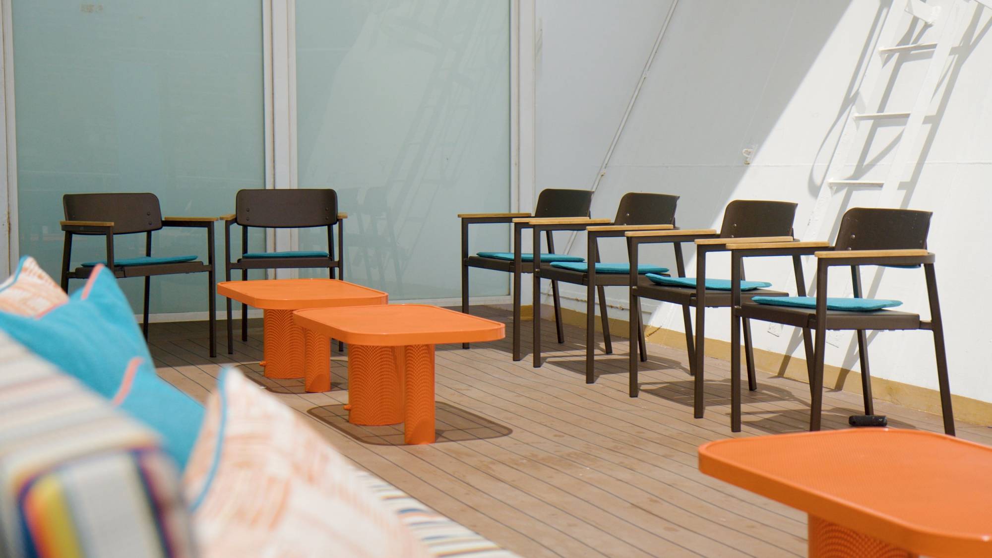 perfetto-interior-design-cruise-luxury-outdoor-terrace