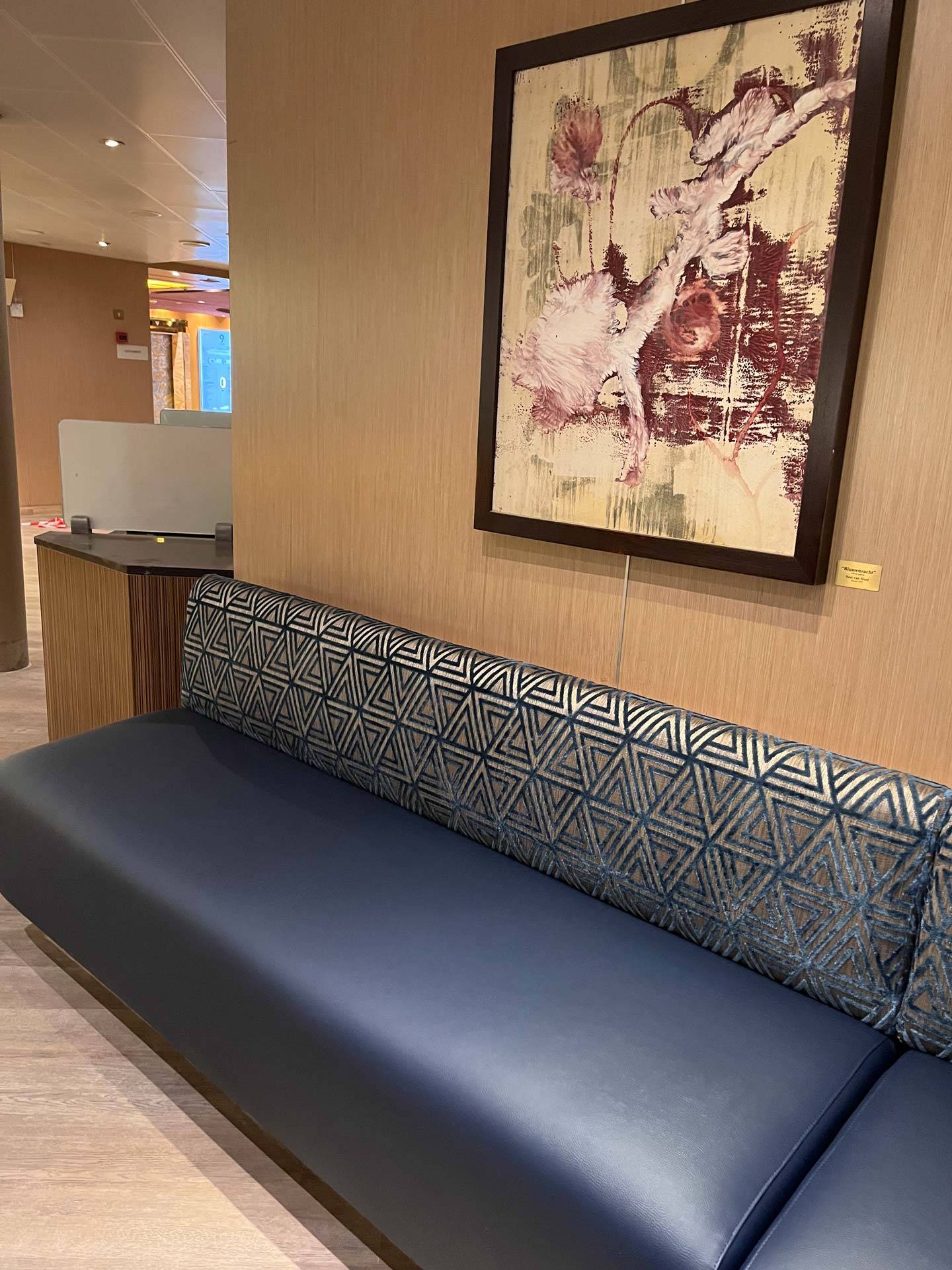 Perfetto-interiors-design-HOLLAND-AMERICA-LINE-Eurodam-furniture-contractor-7