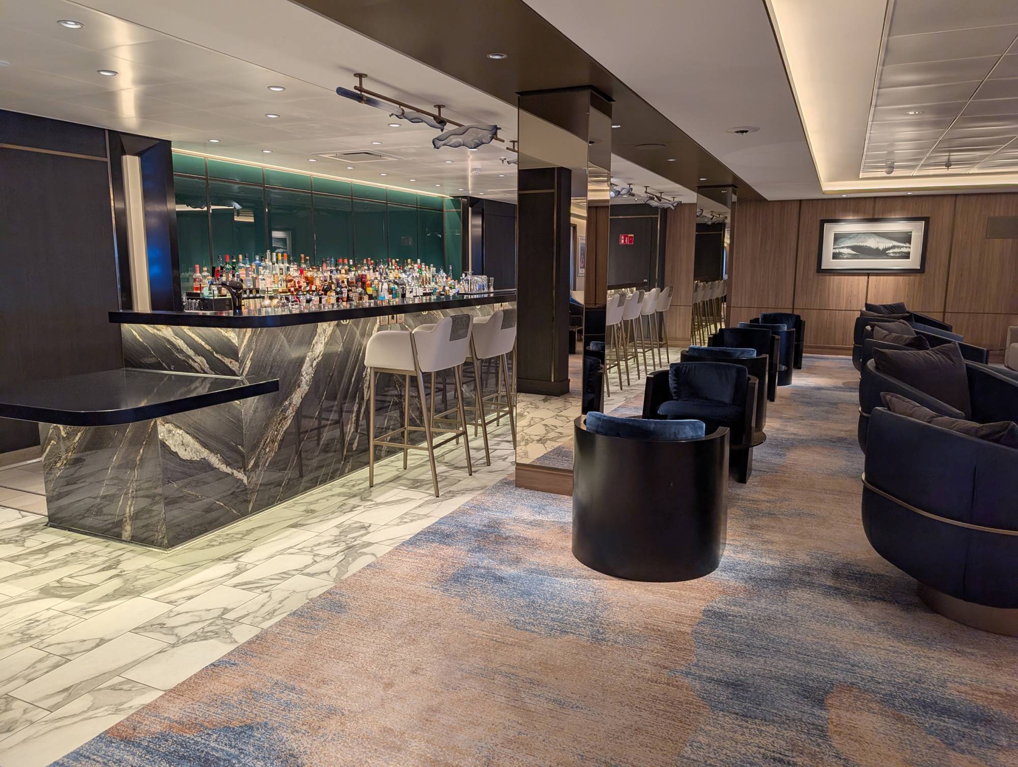 perfetto-interior-design-cruise-luxury-luminara(1)