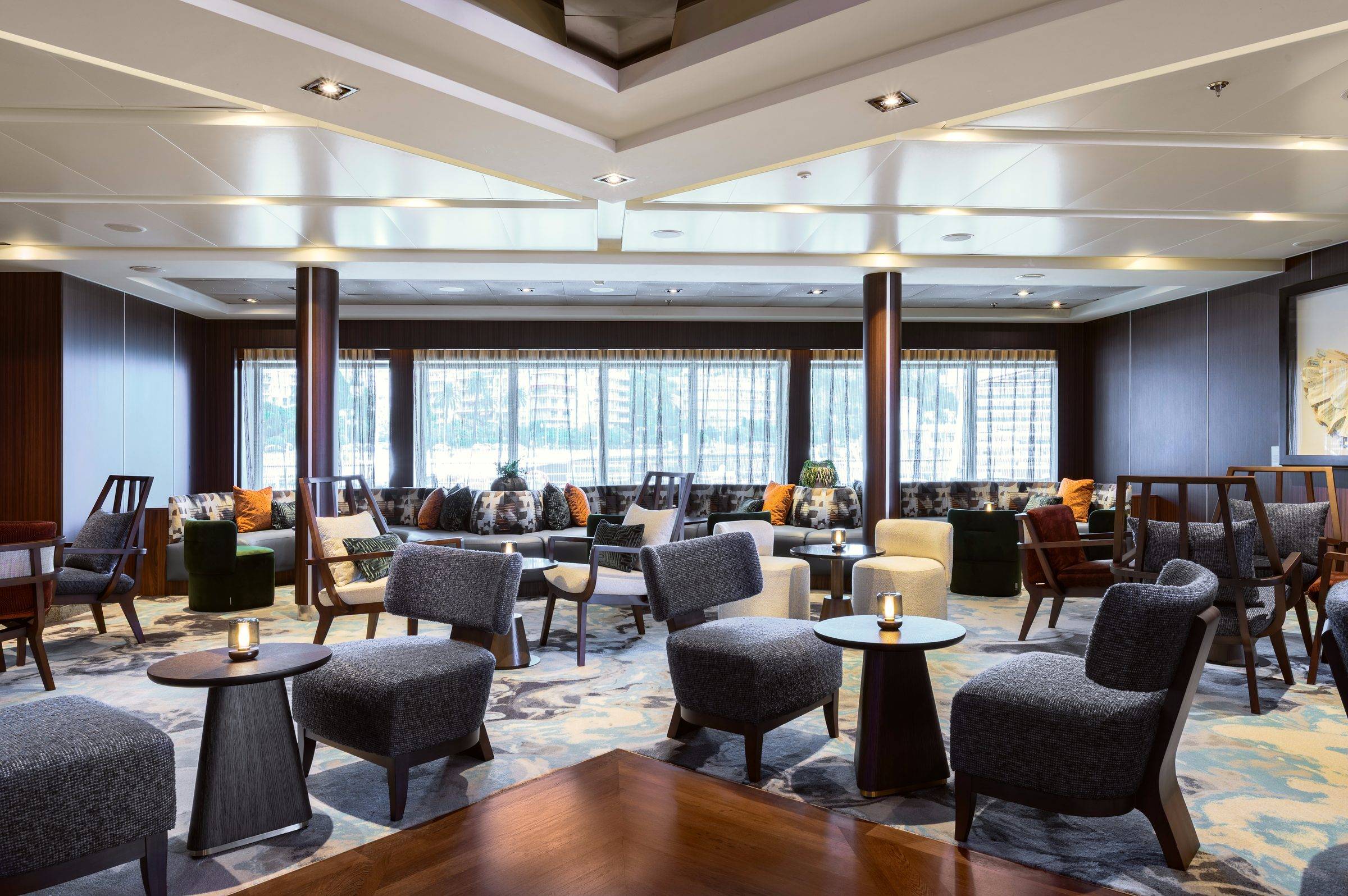 Perfetto-interiors-design-cruise-ship-seabourn-quest-lounge-room-1