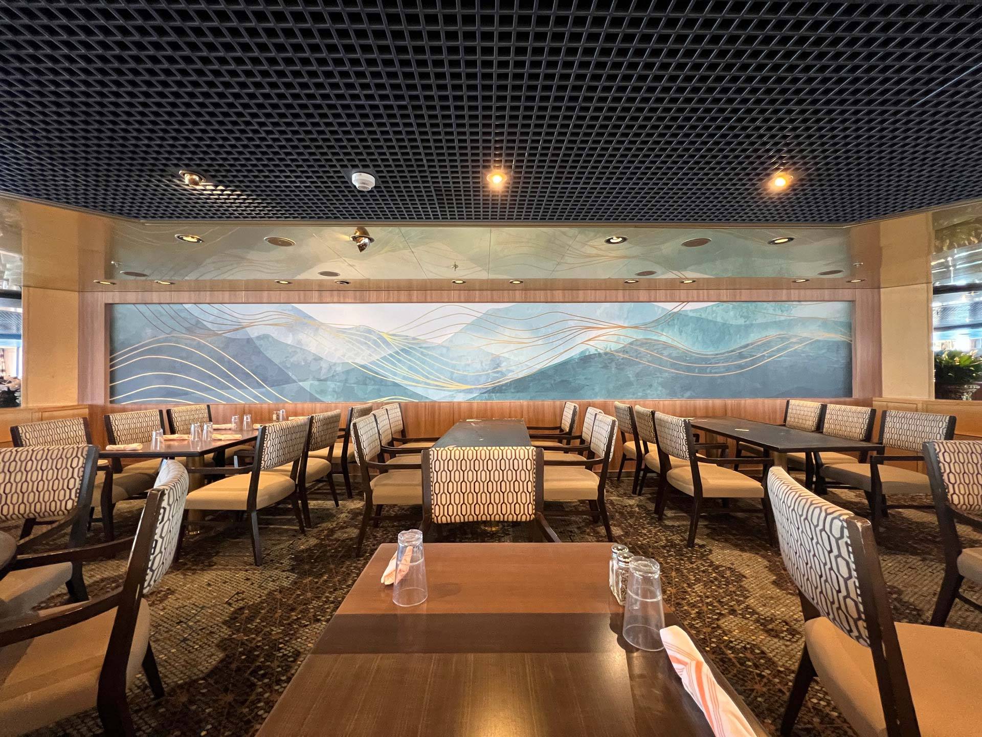 Perfetto-interiors-design-HOLLAND-AMERICA-LINE-Oosterdam-furniture-contractor-03